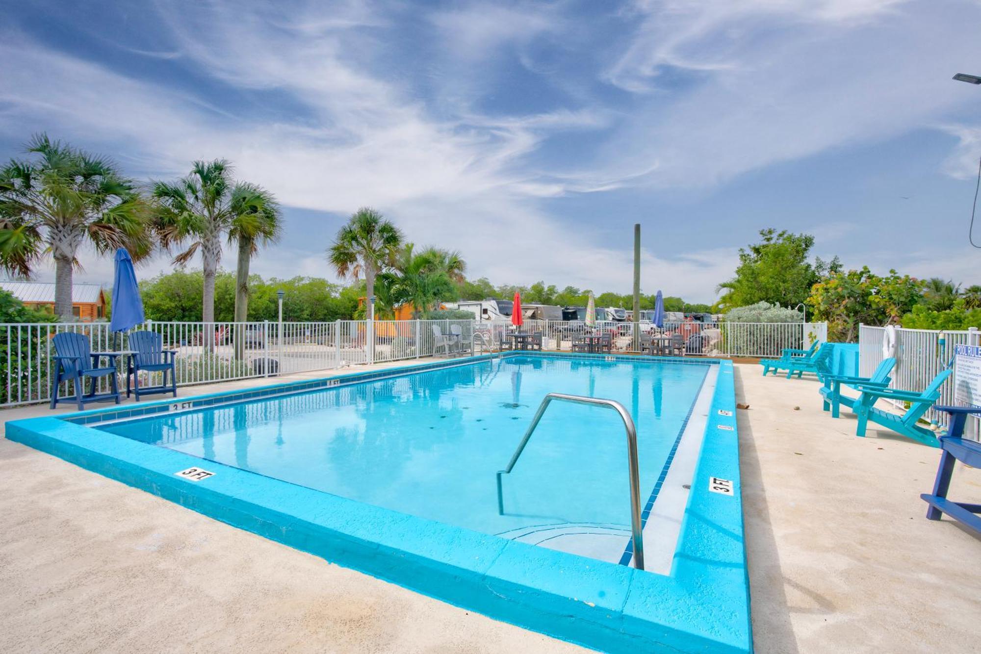 Cabins At Bonefish Bay Marathon Exterior photo